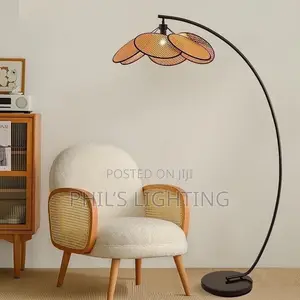 Rattan LED Floor Lamp - Brand New