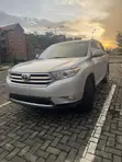 2012 Toyota Highlander SE Silver - 2