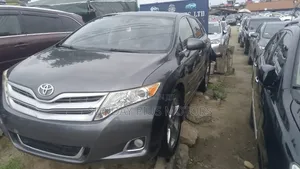 Toyota Venza Limited 2011 Gray
