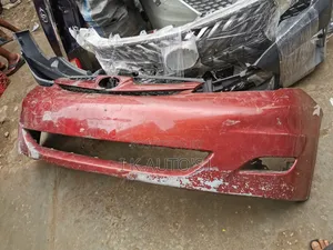Bumper Toyota Sienna 2006 (Tukubo)
