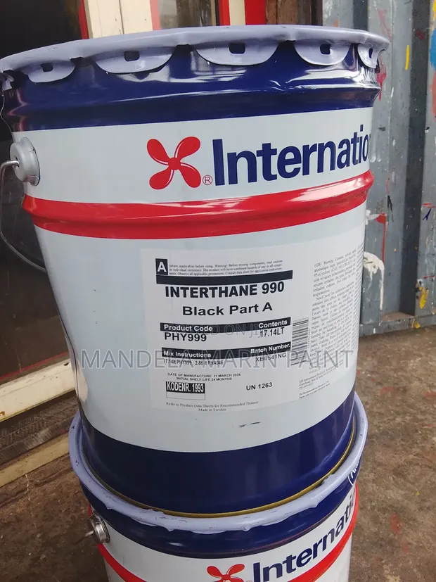 International Interthane 990 Black Paint - 1