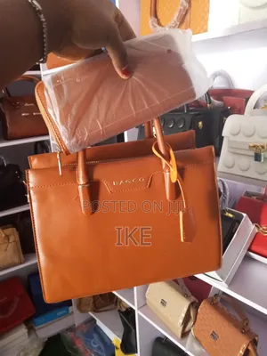 Ingantacciyar Jakar Hannu ta Bagco - Brown Classic Logo