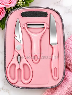 Master Kitchen Peeler, Knife, Scissors & Chopping Board Set