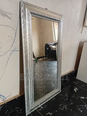 Home Interiors Madubin Bango Mai Firam Zinare