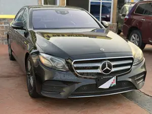 Mercedes-Benz E400 2018 Baki