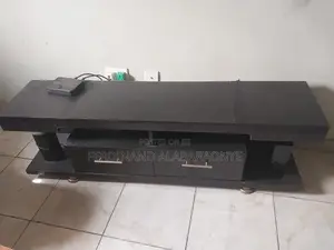 TV Console / Stand Mai Amfani