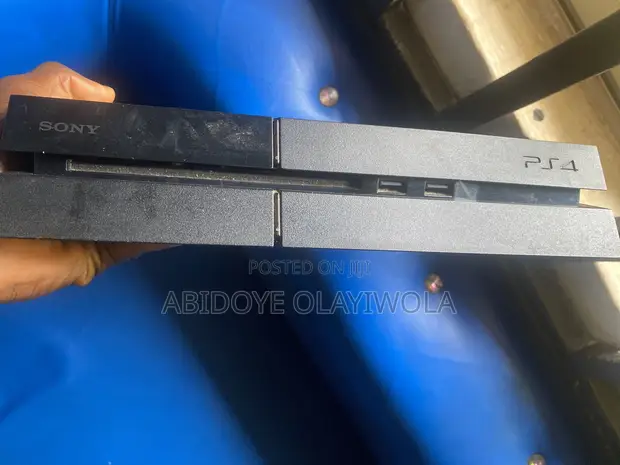 Sony PlayStation 4 Console - 1