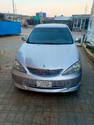 Toyota Camry 2005 Grey
