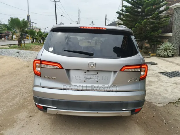 Honda Pilot Touring 2019 Silver - 1