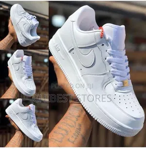 Sabbin Nike Sneakers - Fari