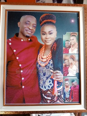 Picture Frame - 16x20 Portrait Style