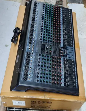 Yamaha 24 Channel Analog Mixer Mai Inganci