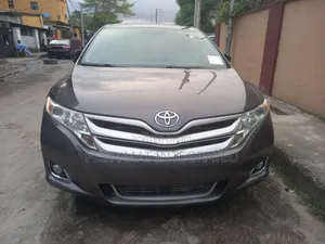 Toyota Venza XLE 2015 Grey