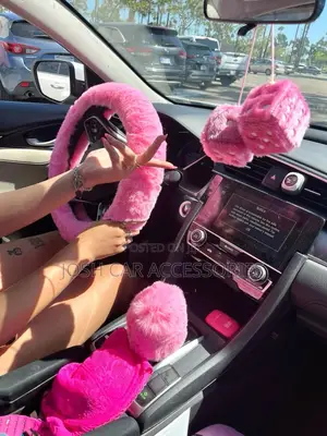 6pcs Pink Fluffy Faux Fur Car Interior Accessories Set
