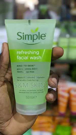 Simple Refreshing Facial Wash - 150ml