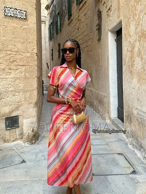 Queen Collection Women's Dress