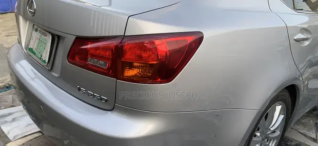 Lexus IS 2008 Silver - 1