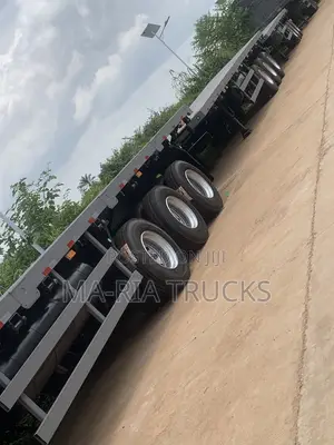 Brand New Flat Bed Truck - 12 Tires