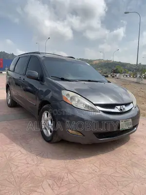 Toyota Sienna 2006 Grey