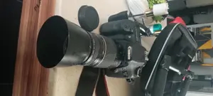 Kyamarori na Canon da Nikon