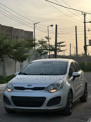 Kia Rio 2013 Silver - Amfani da Standard na Belgium