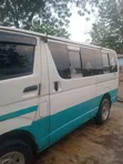 Toyota HiAce 2011 Fari - 3