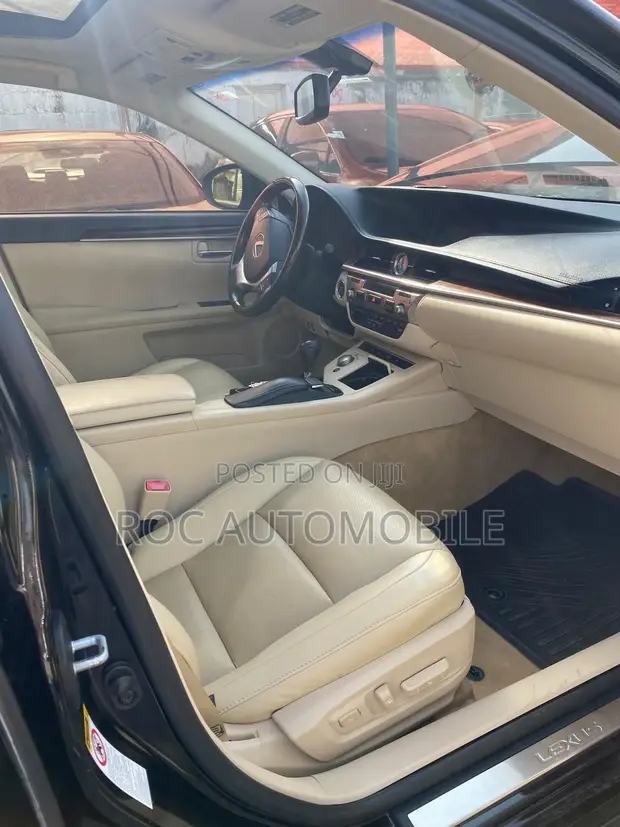 2015 Lexus ES 350 Black - 1