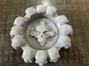 Ashtray Mai Zane na Kwanyar Kai