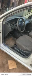 Ford Focus 1.8 2004 Fari - 2