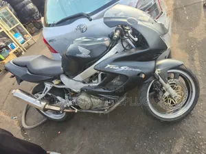 Honda Firestorm 2002