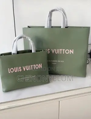 Louis Vuitton Multicolor Handbag - Quality Finishing