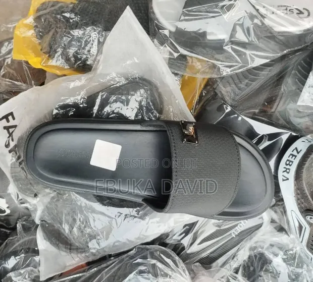 Alexander McQueen Unisex Leather Slippers - Size 44 - 1