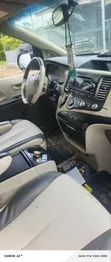 Toyota Sienna 2012 Fari - 1