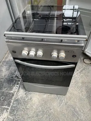 Maxi 4 Burner Standing Gas Cooker da Oven