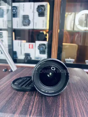 Canon EF 16-35mm f/2.8L II USM Wide-Angle Lens