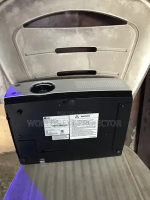 LG BD430 Widescreen Full HD Projector
