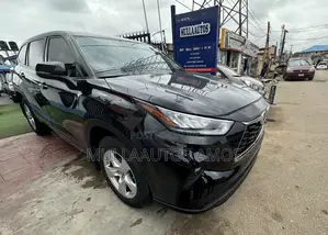 2020 Toyota Highlander XLE AWD Black