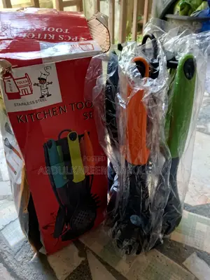 Master 7-Piece Kitchen Tool Set - Brand New