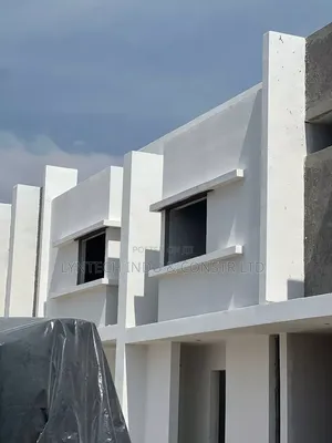 LYNTECH Industrial & Construction: Ginin Gida Mai Gwamna