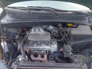 Toyota Sienna LE 1999 Grey