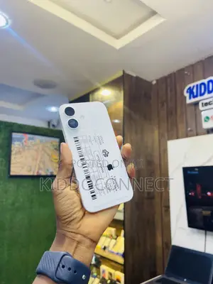 Apple iPhone 16 128GB White