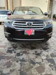 Toyota Highlander 2011 Maroon - 1