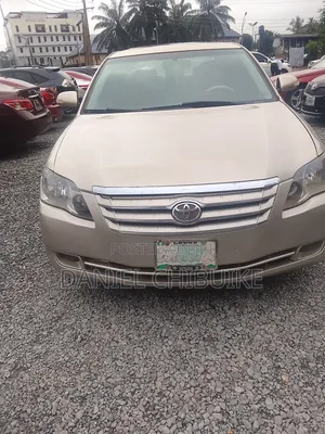 Toyota Avalon 2006 Zinariya