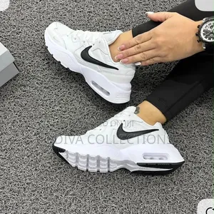 Nike Air Max Fusion Sneakers