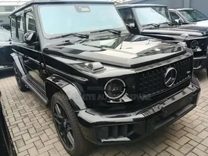 2026 Mercedes-Benz G 63 AMG Baƙi