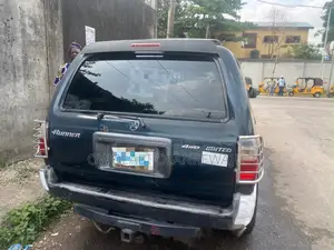 Toyota 4Runner 2000 Green