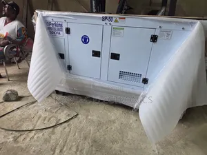 Jirgin Wutar Lantarki na Perkins 50kVA Mai Fasa uku (Three-Phase)