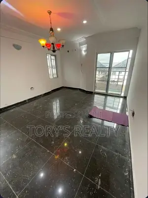 Mini Flat don haya a Lekki Phase 1