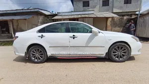 Lexus ES 350 2011 White