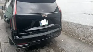 Cadillac Escalade 2022 Baki